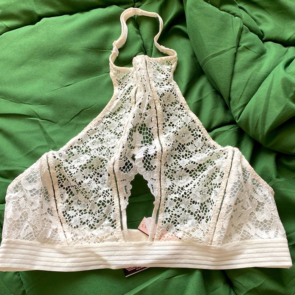 NWT Victoria Secrets Bra